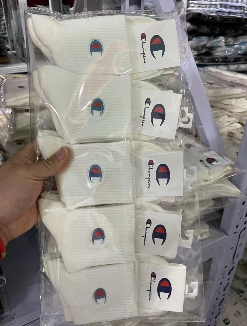Champion-Inspired Crew Socks (3 Colors)